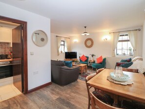 Living area - Win Hill View Cottage (Hope Valley)