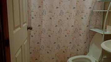 Townhome Comfort - uteplats | Badrum