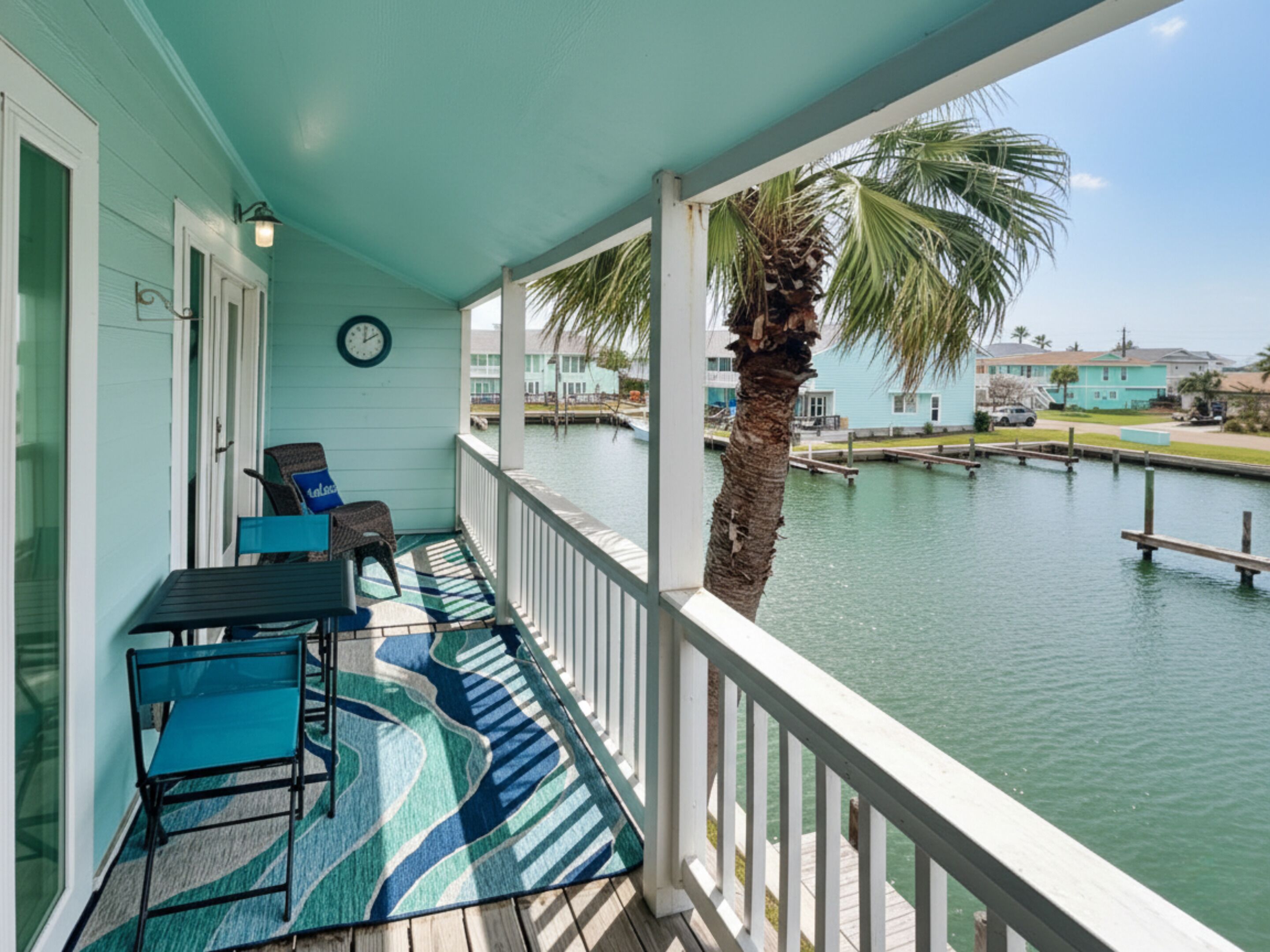 Condo (2 Bedrooms) | Property amenity