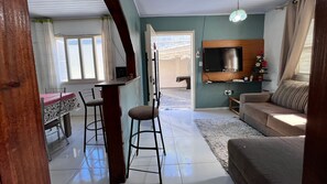House, Smoking | 2 bedrooms - Casa com Piscina Churrasqueira e Mesa de Bilhar (Caxias do Sul)
