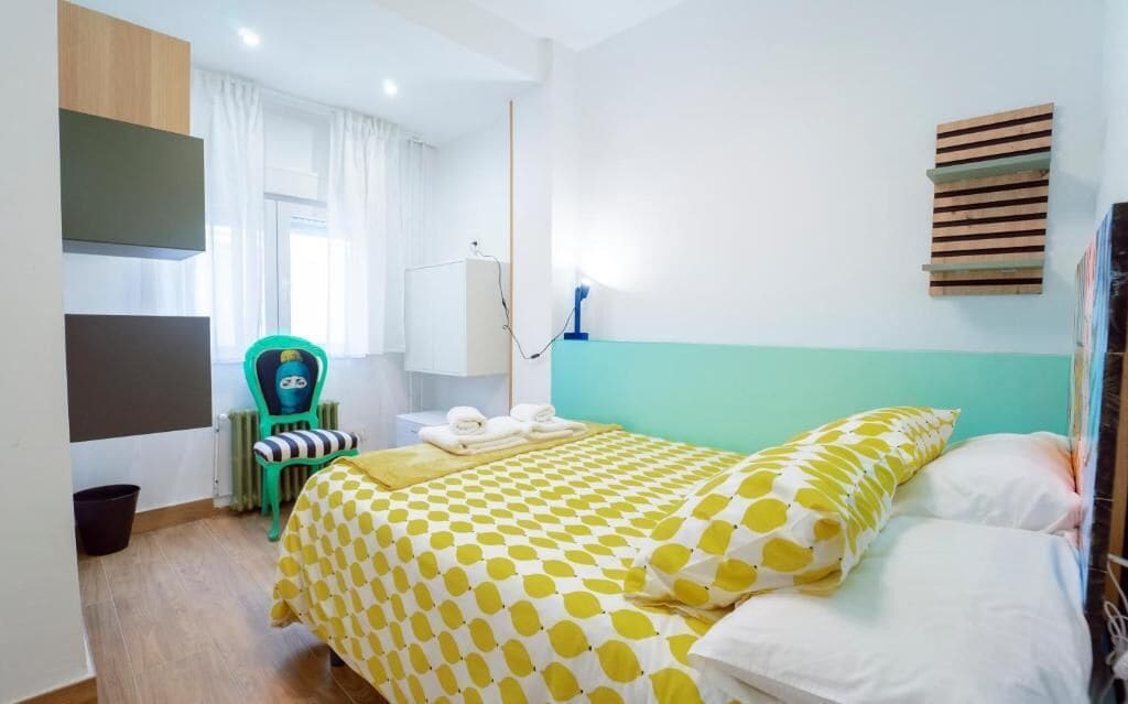 Quarto casal conforto, vista para a cidade