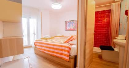 Guesthome Lemon & Green