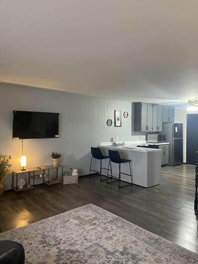 Restful Retreat, located at 719 W Orange St, Hoopeston IL