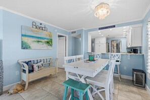 Daire, Birden Çok Yatak (Palm House 3A) | Yemek sevisi
