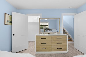 2 bedrooms - Surf Camp (New Smyrna Beach)