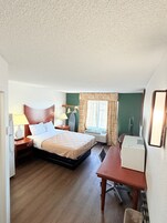 Habitación Deluxe | Tabla de planchar con plancha y wifi gratis