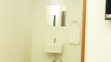 Habitación doble Deluxe, balcón | Baño