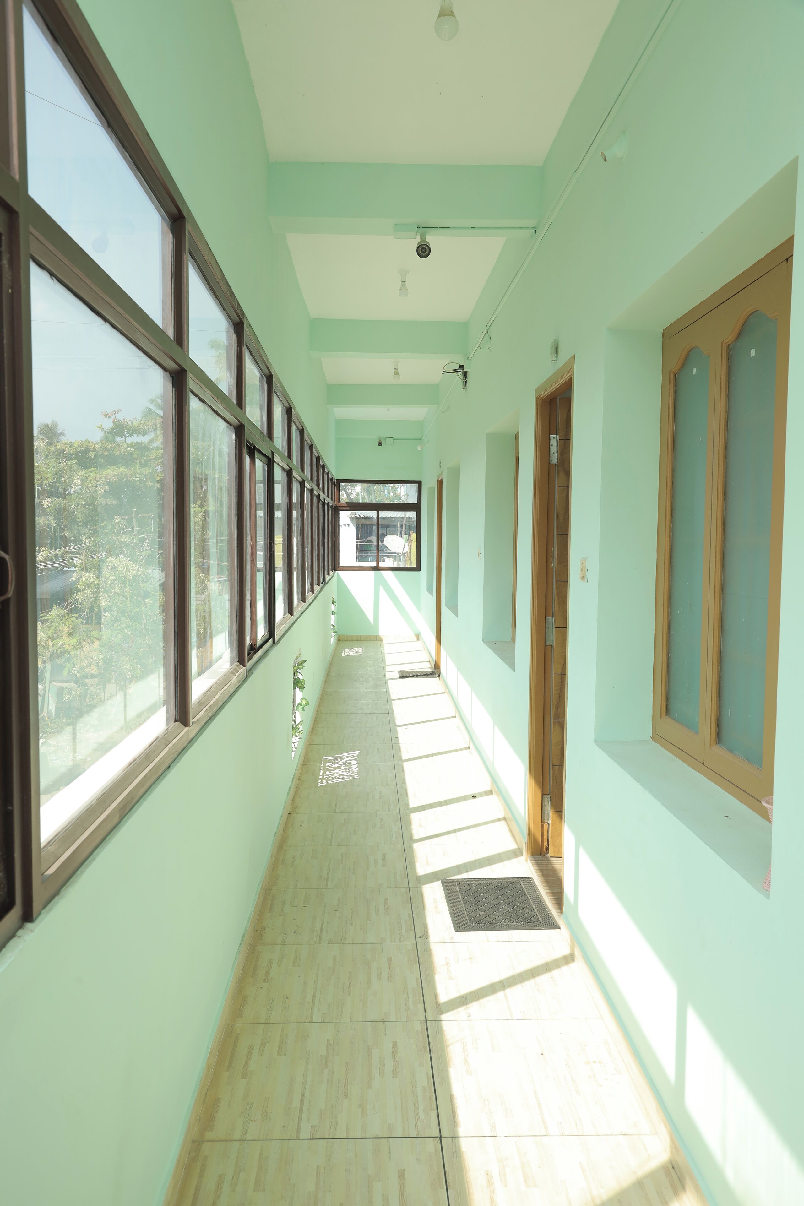 Deluxe Double Room, Balcony | Interior