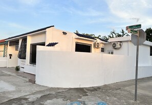 Exterior - 5 Mins to SJU Airport | Modern Studio for 2 near Isla Verde (Carolina)