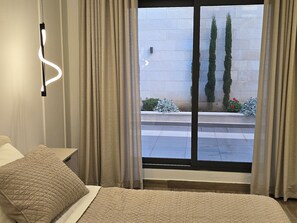 2 Schlafzimmer, Bügeleisen/Bügelbrett, WLAN, Bettwäsche