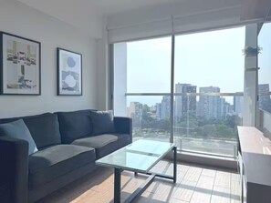 Living area - Ocean View 1BR - TV 65" - Pool - Jacuzzi 1404 (Barranco)