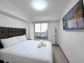1 chambre, fer et planche à repasser, Wi-Fi, draps fournis