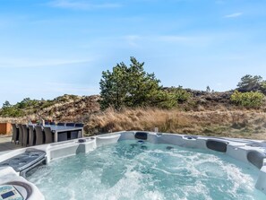 Outdoor dining - "Uolevi" - 1.1km from the sea by Interhome (Skagen)