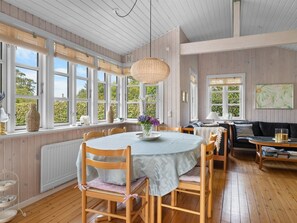 Dining - "Lenya" - 60m from the sea by Interhome (Otterup)