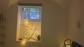 1 camera, ferro/asse da stiro, Wi-Fi gratuito, lenzuola