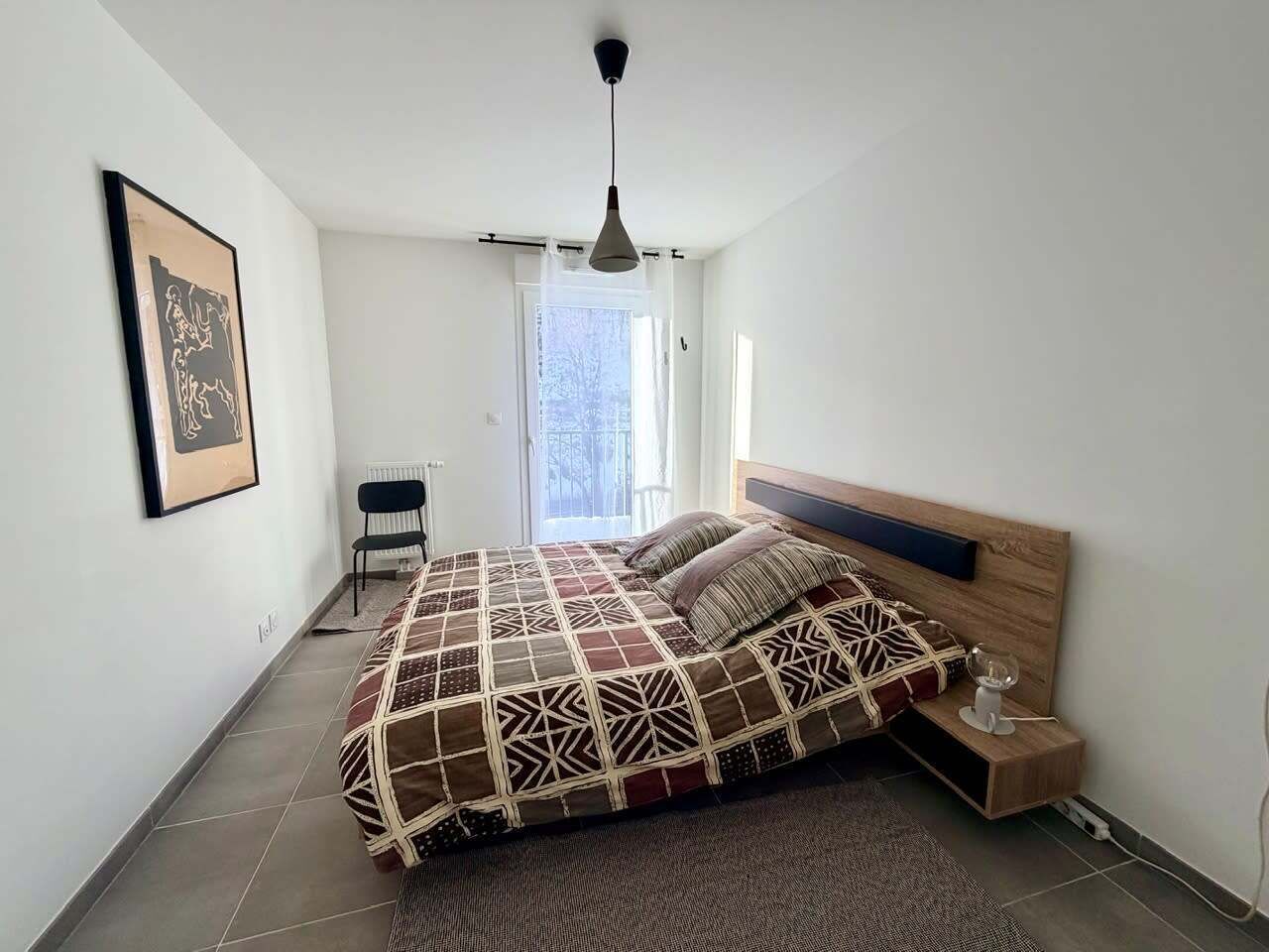 2 bedrooms, iron/ironing board, WiFi