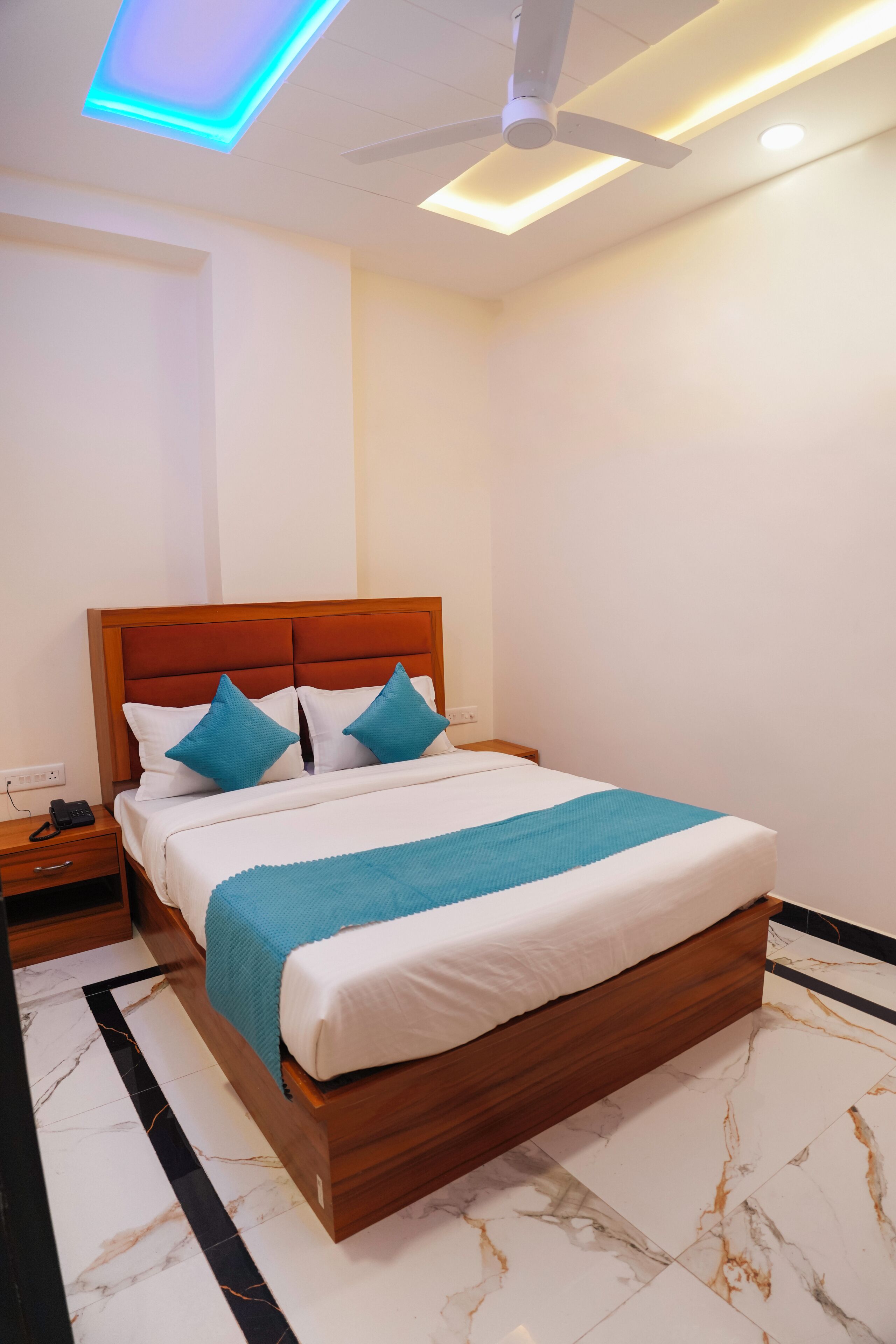 Deluxe Room | Free WiFi, bed sheets