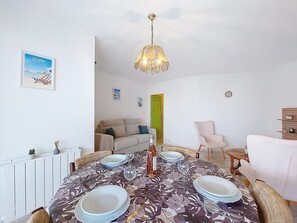 TV - La Frégate by Interhome (Vaux Sur Mer)