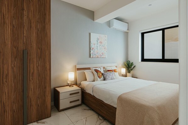 2 bedrooms, iron/ironing board, free WiFi, bed sheets - Luxurious 2-bedroom apartment with Backyard in Sliema (Tas-Sliema)
