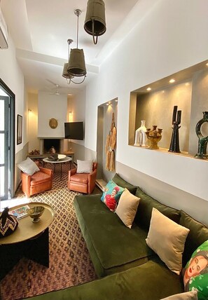 تلفزيون، مدفأة