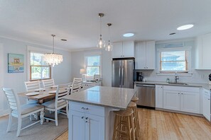 Fridge, microwave, oven, stovetop - Pet-friendly oceanside home in Duck by Sun Realty (Duck)