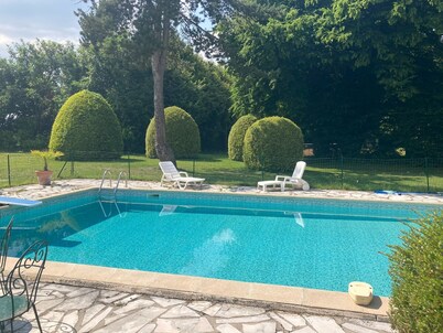 Normandy country house (pool+tennis) 16 pers