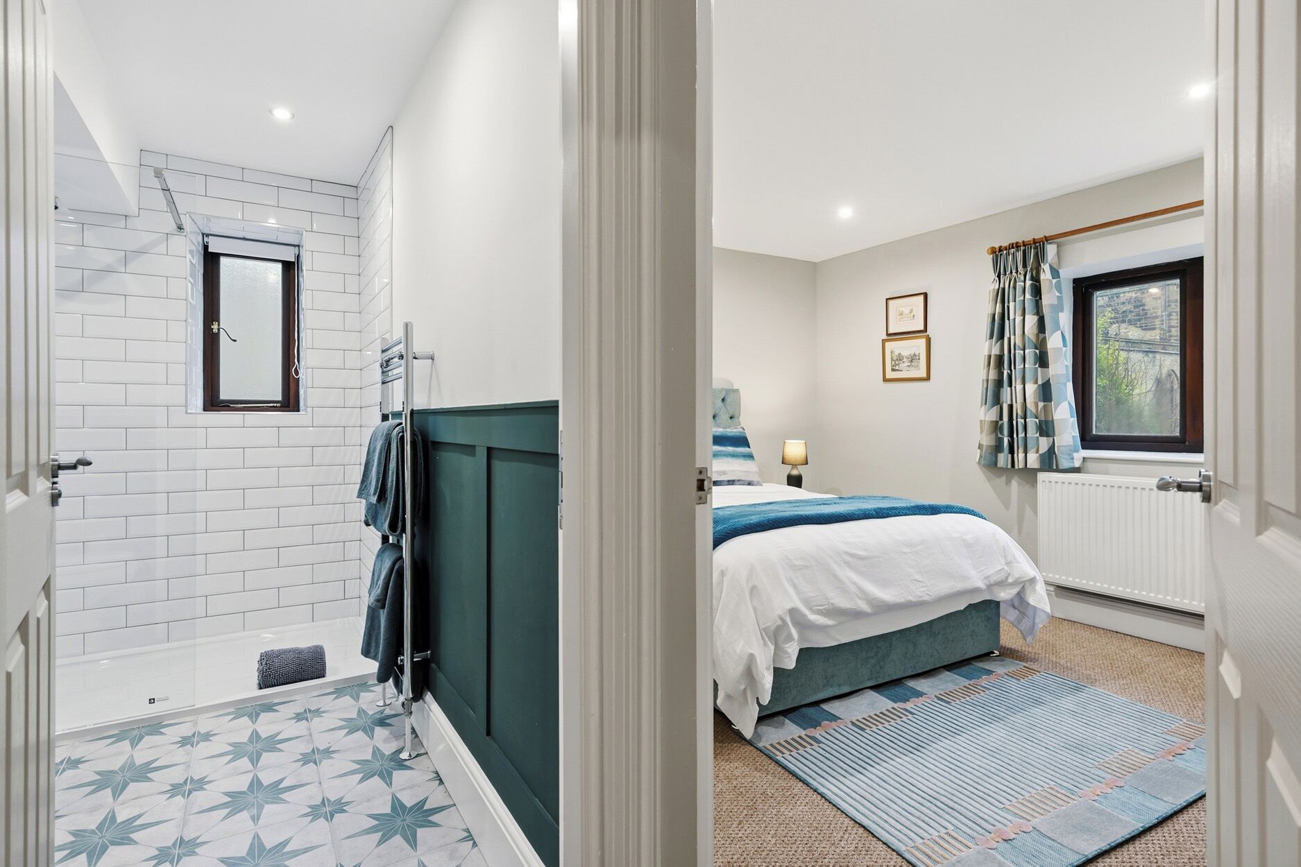 3 عدّة غرف نوم وبديكورات فريدة لكل غرفة وطراز فريد لكل وحدة