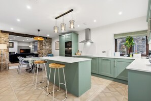 Cottage | Private kitchen | Dishwasher, cookware/dishes/utensils - The Forge (Hope Valley)