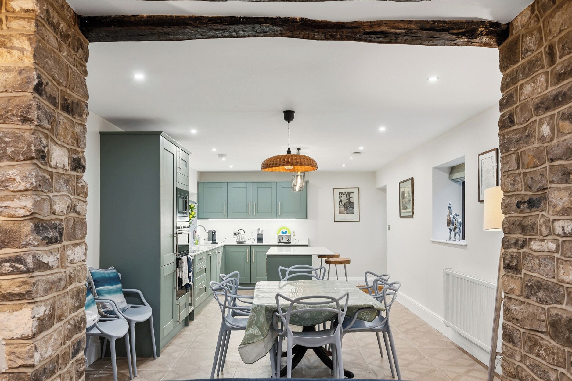 تناول الطعام