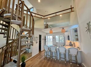 Interior - Enjoyable 2-bedroom condo with AC in Ortley Beach. With heated pool. (Seaside Heights)
