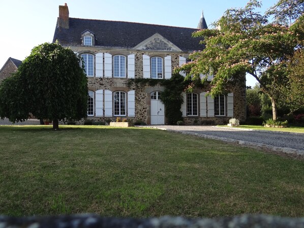 Exterior - La Provosterie (Ahuillé)