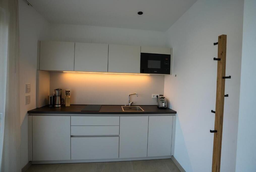 Studio, Garden View | Private kitchen