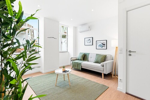 GuestReady - The Olives - Green