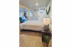 3 Schlafzimmer, kostenloses WLAN, Bettwäsche, Rollstuhlgeeignet