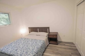 4 habitaciones, escritorio, wifi gratis y ropa de cama 