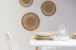Dining - GuestReady - The Olives - Yellow (Coimbra)