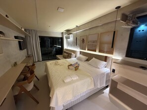 1 habitación, tabla de planchar con plancha, wifi y ropa de cama 