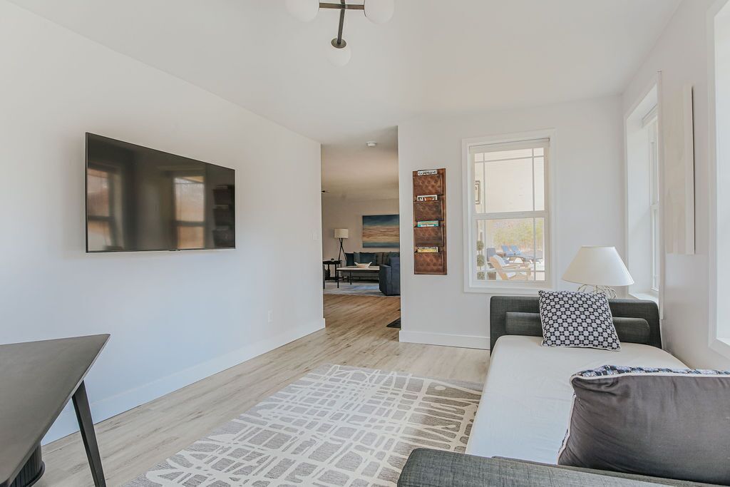 Smart TV, DVD player, books, video library