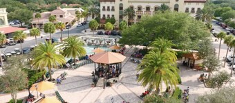 Premium Location! Walk to Shops & Entertainment