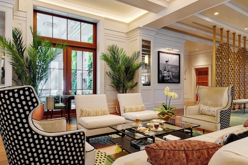 Olde Naples Hotel