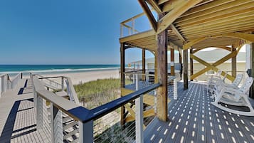 Studio (5 Bedrooms) | Property amenity