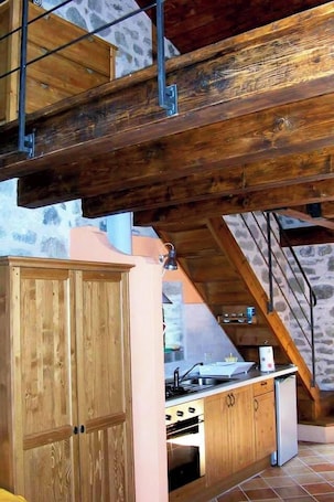 Classic Studio Suite, Balcony, Garden View | Garden view. Ai Chiosi