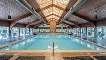 Condo (3 Bedrooms) | Property amenity