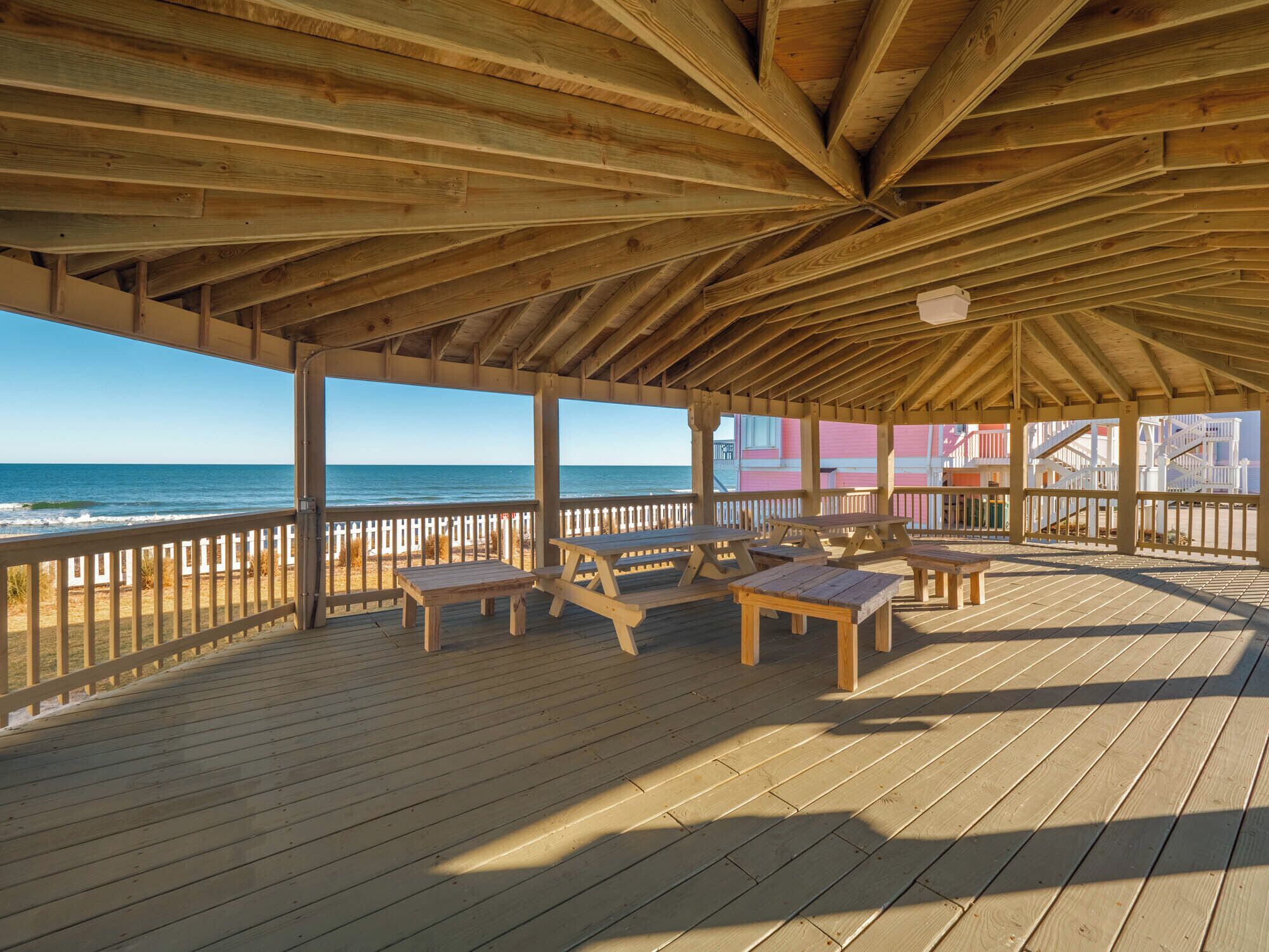 Condo (3 Bedrooms) | Property amenity