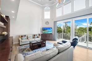 Smart TV, offices - Gorgeous Private home on Beautiful Sanibel Island! (Sanibel)