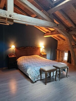 Tripla Comfort | Ferro/asse da stiro, Wi-Fi gratuito