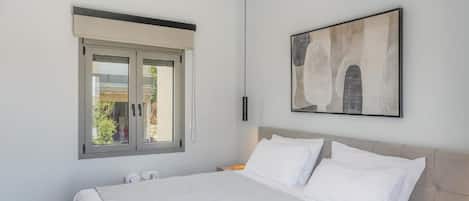 Deluxe Villa, Balcony, Pool View