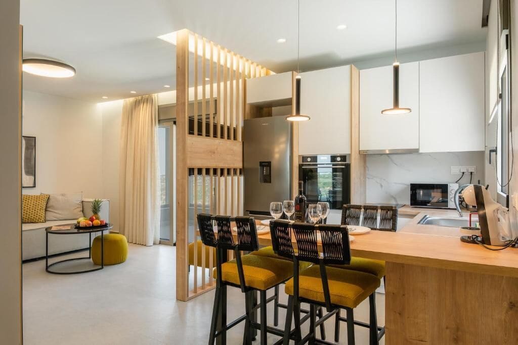 Villa Deluxe, balcón, vistas a la piscina | Cocina privada