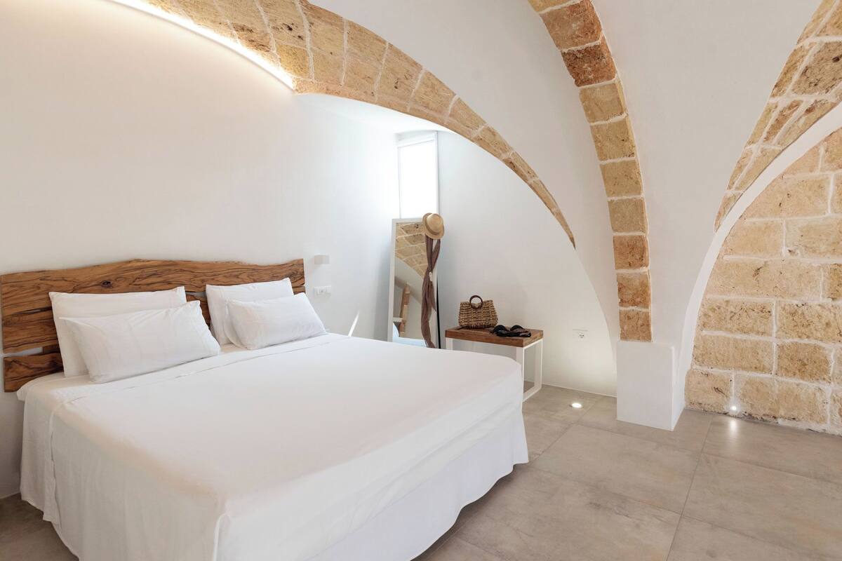 LE ACQUE SUITE LUXURY | 遮光カーテン、防音設備、アイロン / アイロン台、WiFi (無料)