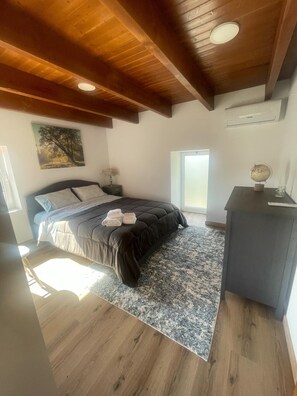 4 Schlafzimmer, Bügeleisen/Bügelbrett, WLAN, Bettwäsche